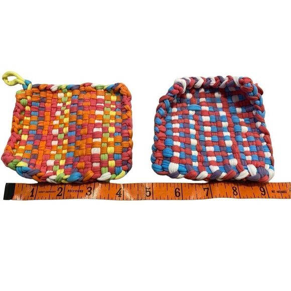 Hand Woven Pot Holder Set 2Pc Multicolored Kitchenware - Picture 2 of 5